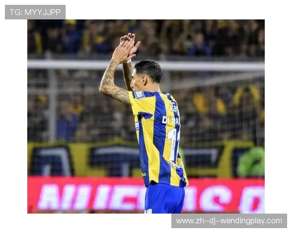 迪马利亚在英超时期所穿球衣与比赛记录